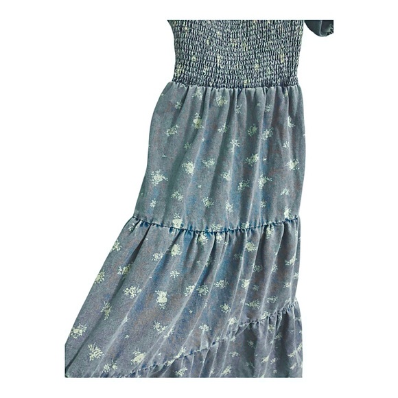 Denim printed puff sleeve smocked tiered boho long dress size large brand new - Picture 11 of 15